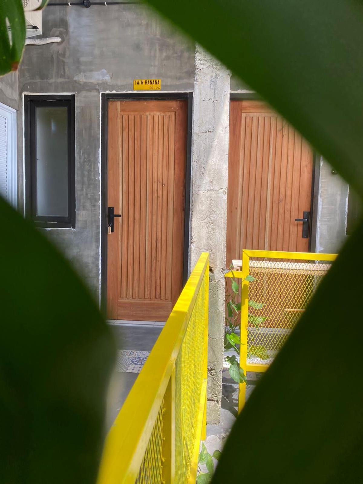 Banana Homestay *